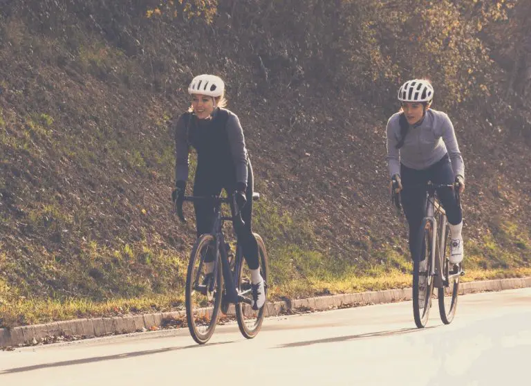2 Cyclists in Autumn
