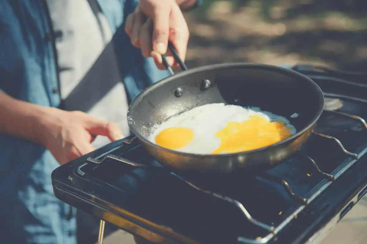 Cooking eggs whilst bicycle touring