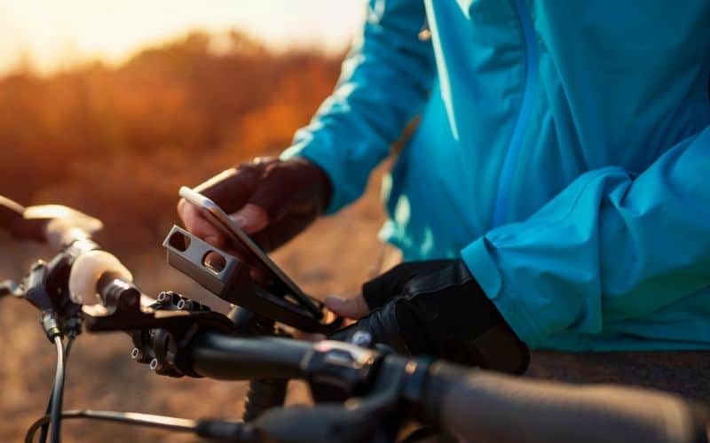 Bike phone mount with Strava