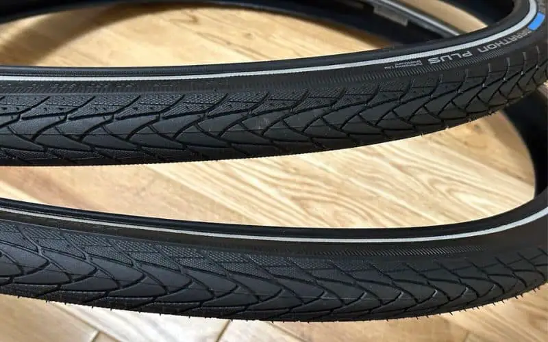 Schwalbe Marathon Plus treads