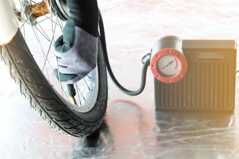 Bike inflator gauge